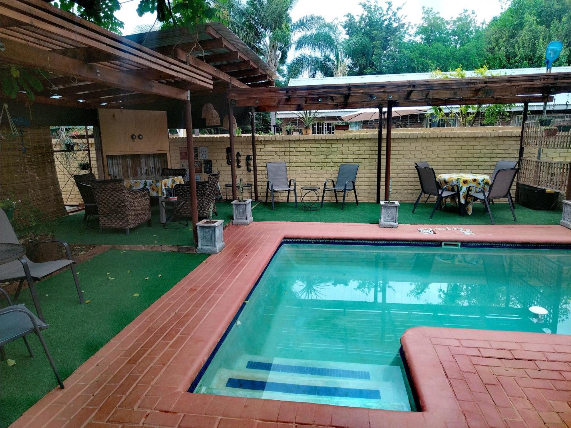 Africas Eden Guesthouse Mookgophong Exterior photo